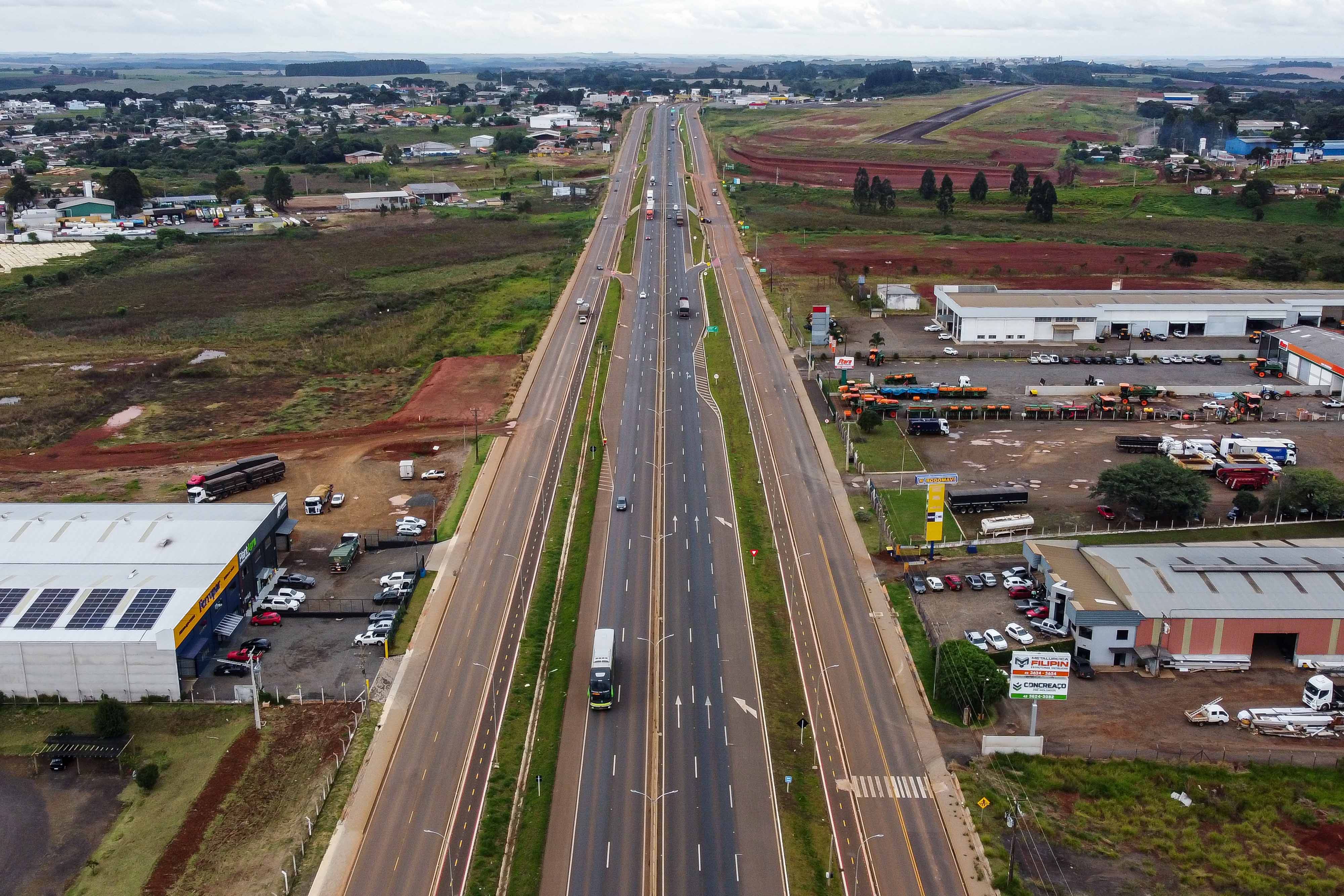 Paraná e Vivo firmam acordo de R$ 192 milhões para ampliar conectividade em áreas rurais e rodovias