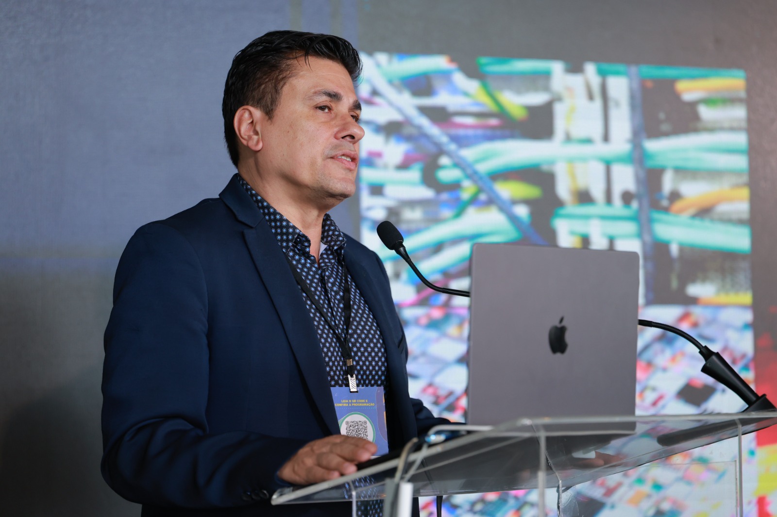 Gil Giardelli propõe pacto social para mundo automatizado